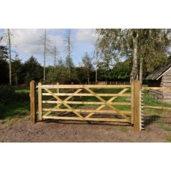 Complete enkele Engelse poort 2,4 m - Tanalith-E - inclusief poortpalen + hang- en sluitwerk - weidepoort